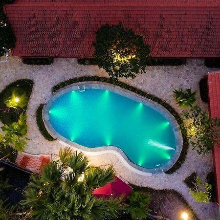 D&D Riverside Homestay Xuan Son Eksteriør bilde
