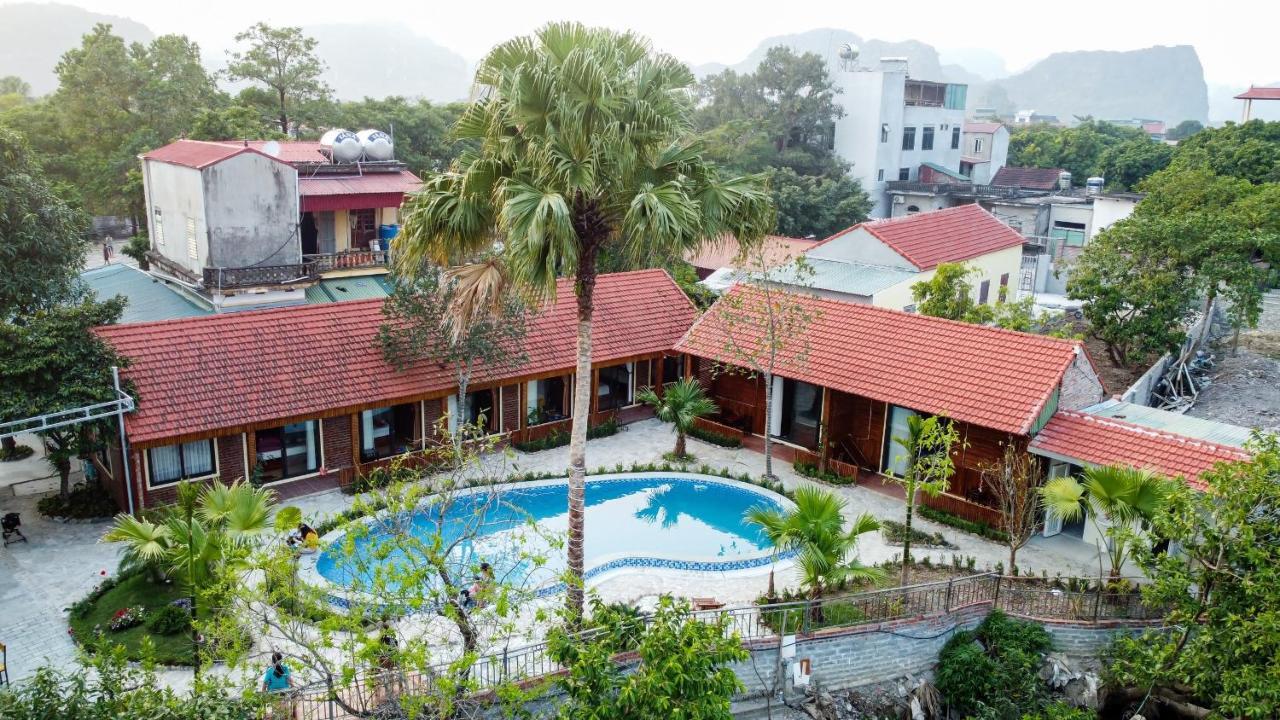 D&D Riverside Homestay Xuan Son Eksteriør bilde