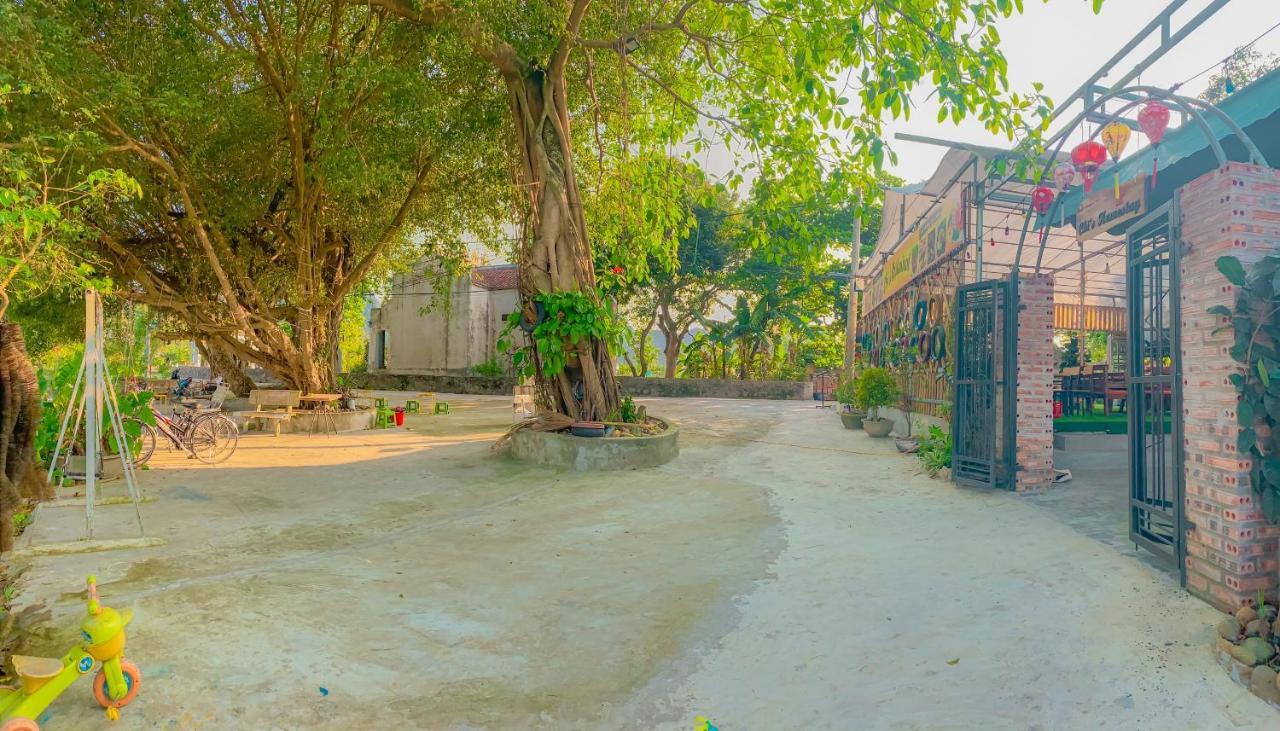 D&D Riverside Homestay Xuan Son Eksteriør bilde