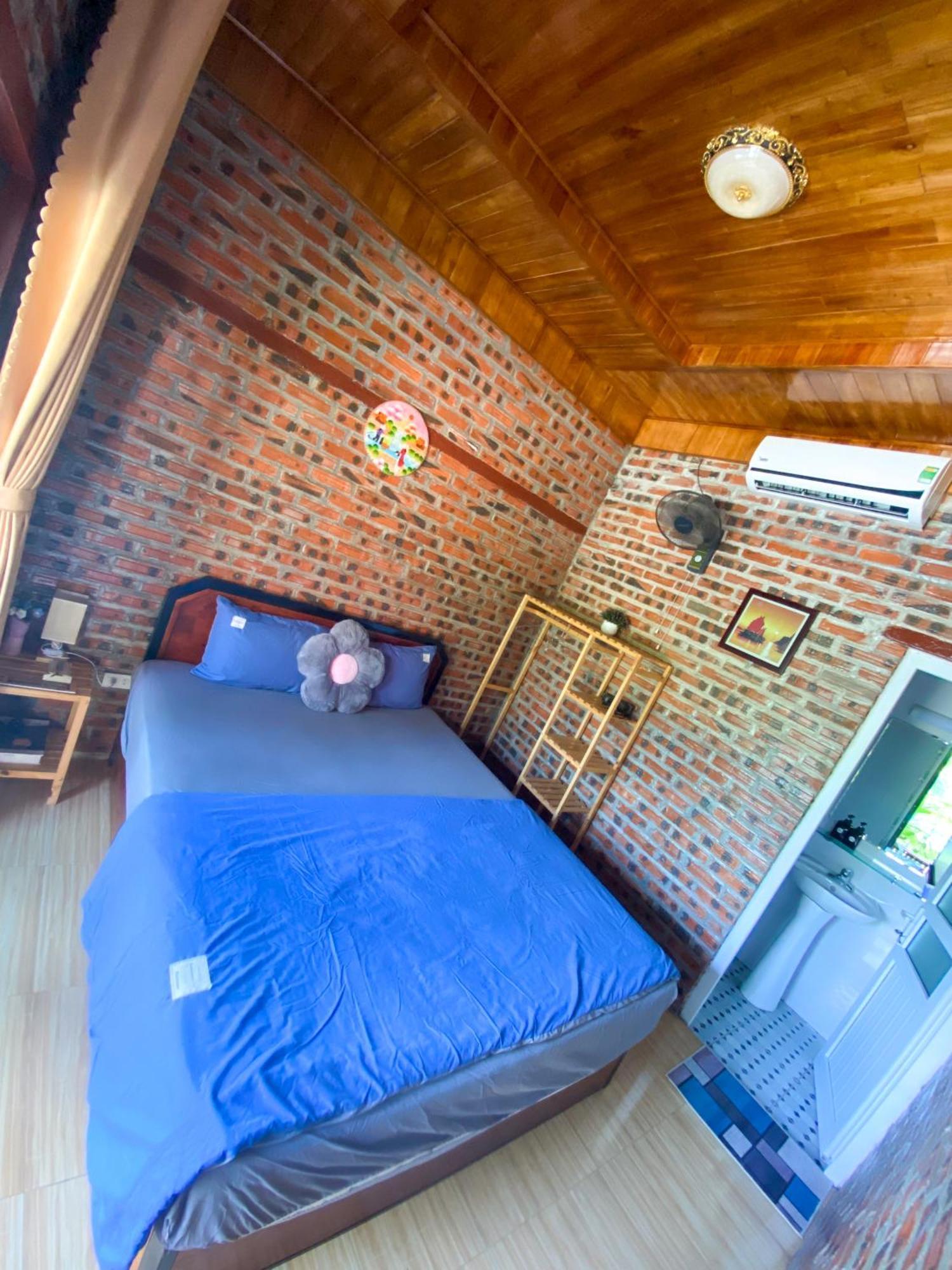 D&D Riverside Homestay Xuan Son Eksteriør bilde