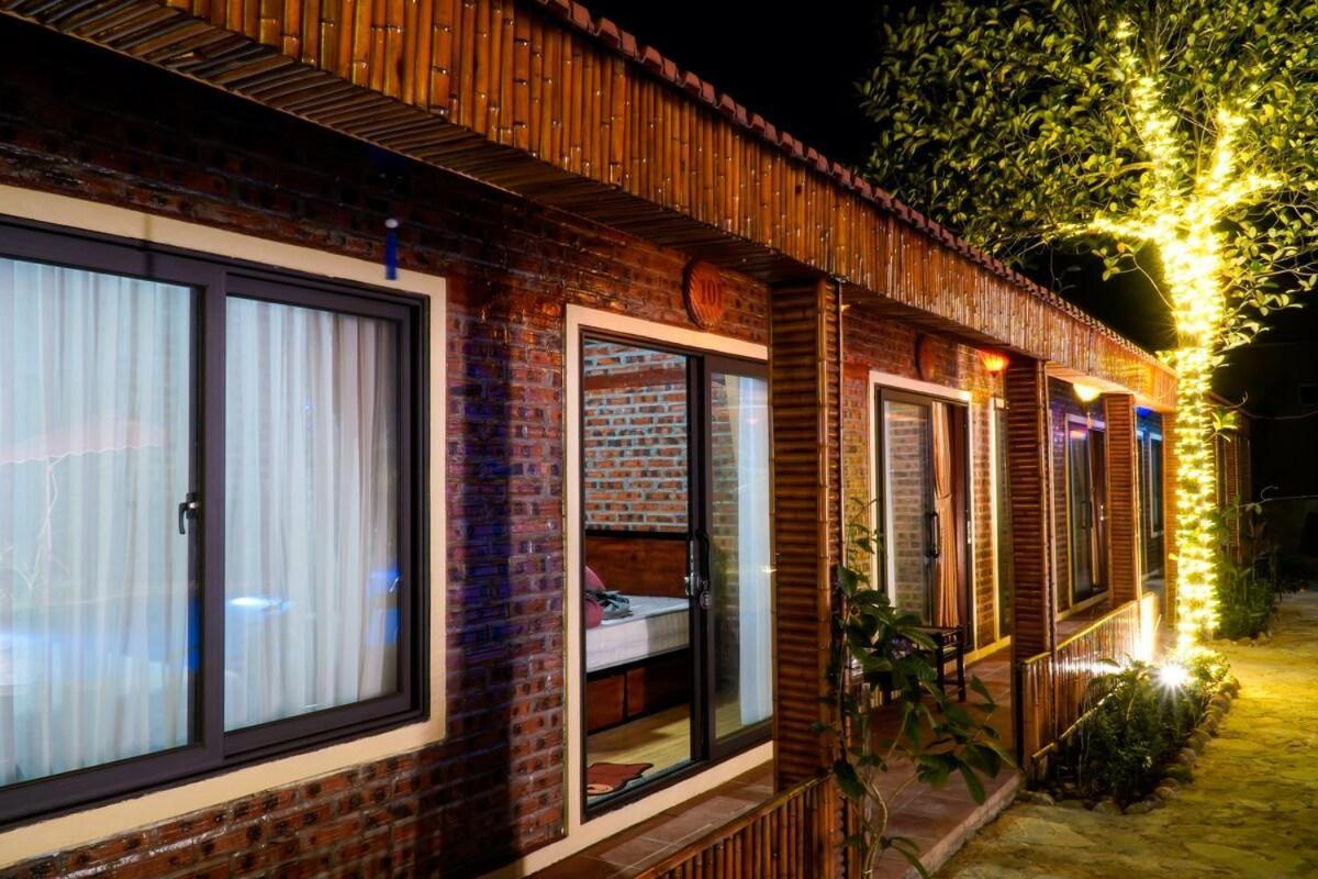 D&D Riverside Homestay Xuan Son Eksteriør bilde